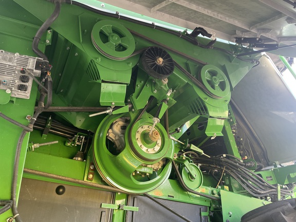 2024 John Deere X9 1000 Combine