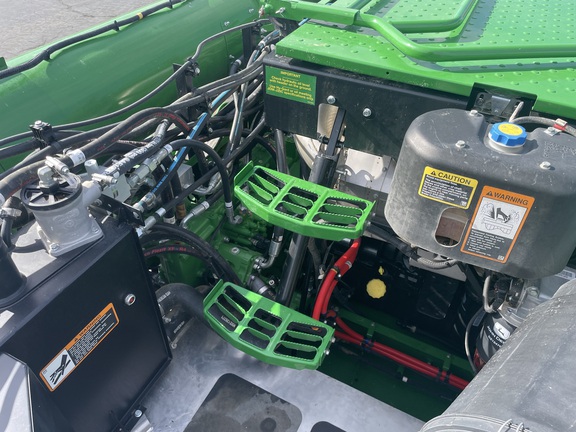 2024 John Deere X9 1000 Combine