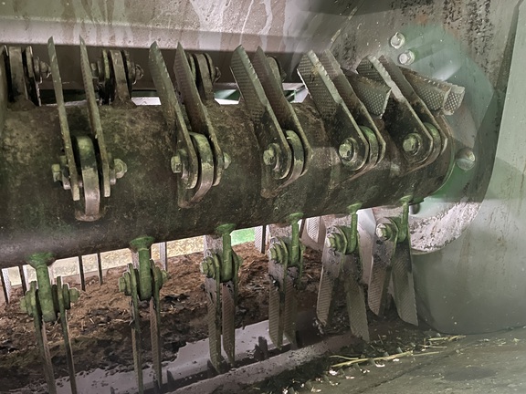 2024 John Deere X9 1000 Combine