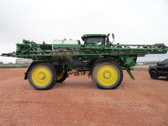 2024 John Deere 616R Sprayer/High Clearance
