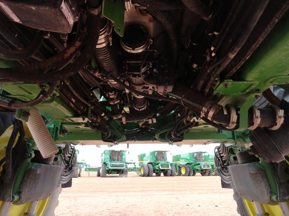 2024 John Deere 616R Sprayer/High Clearance