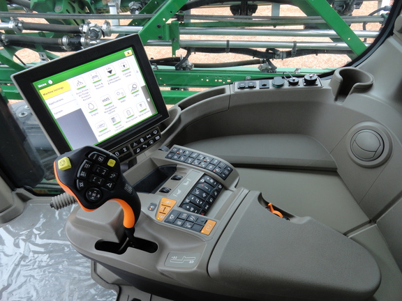 2024 John Deere 616R Sprayer/High Clearance