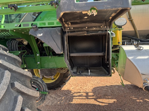 2019 John Deere R4045 Sprayer/High Clearance