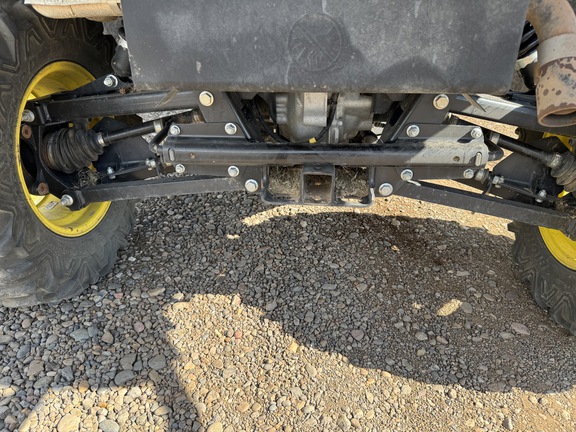 2023 John Deere XUV 835R ATV