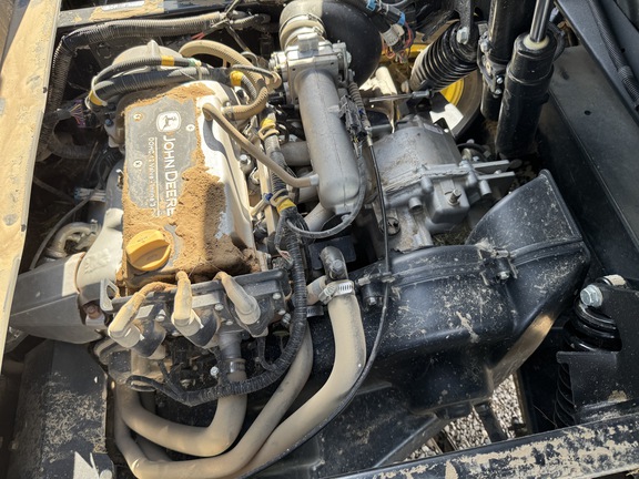 2023 John Deere XUV 835R ATV