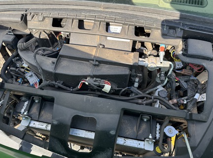 2023 John Deere XUV 835R ATV