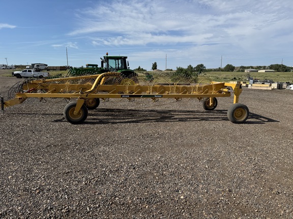2020 Vermeer VR1428 Rake