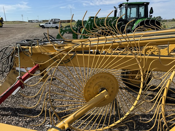 2020 Vermeer VR1428 Rake