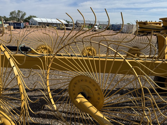 2020 Vermeer VR1428 Rake