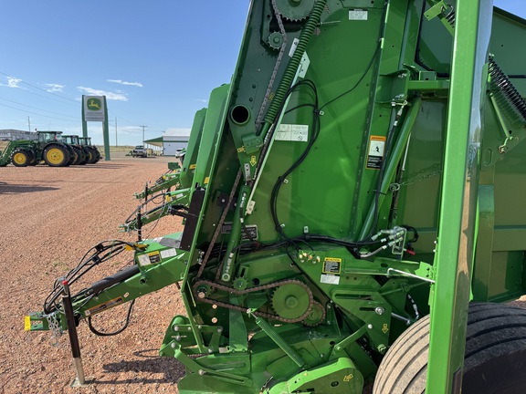 2023 John Deere 560M Baler/Round
