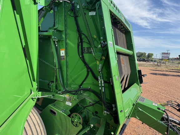 2023 John Deere 560M Baler/Round