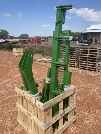 2025 John Deere 540M Loader