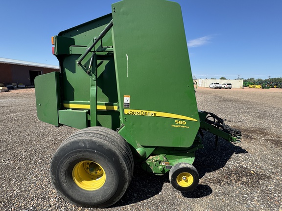 2014 John Deere 569 Baler/Round