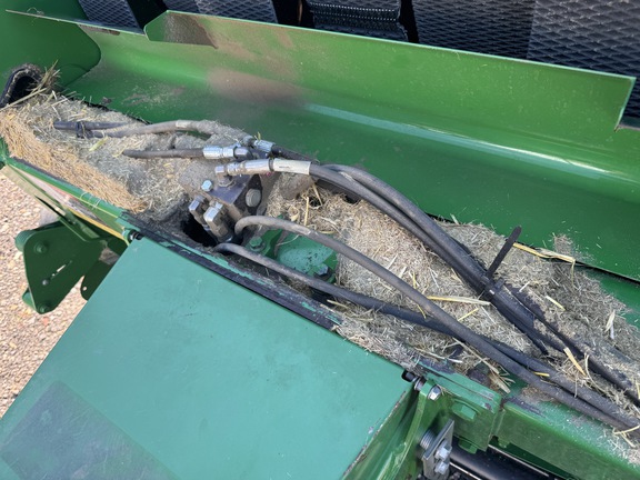 2014 John Deere 569 Baler/Round