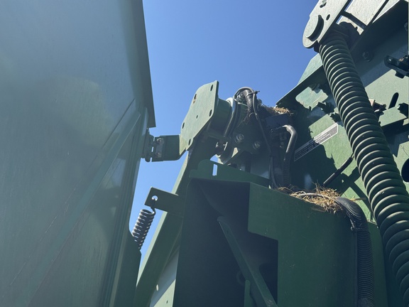 2014 John Deere 569 Baler/Round