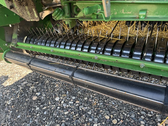 2014 John Deere 569 Baler/Round