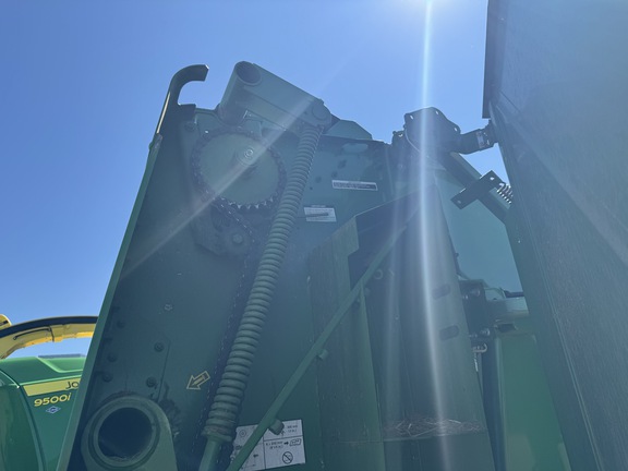 2014 John Deere 569 Baler/Round