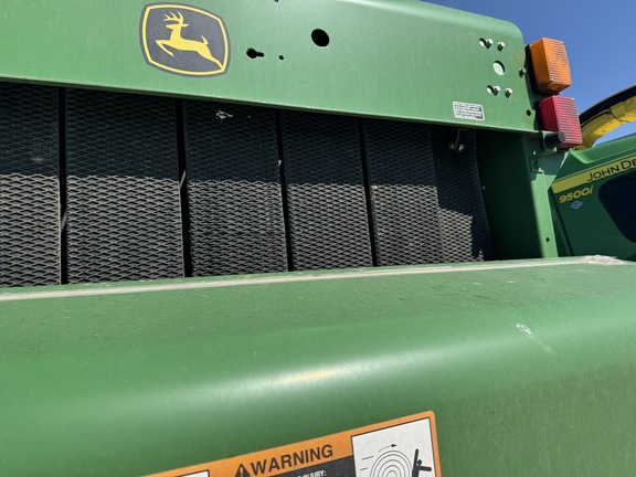2014 John Deere 569 Baler/Round