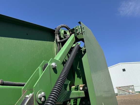 2014 John Deere 569 Baler/Round