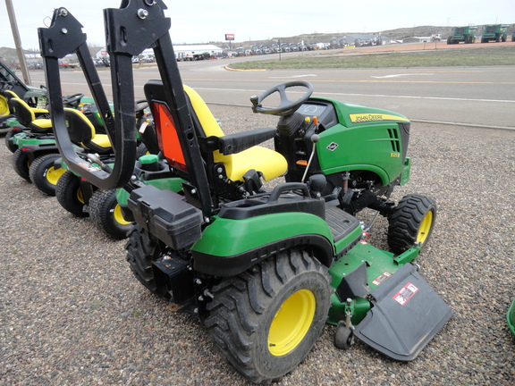 2014 John Deere 1025R Tractor Compact