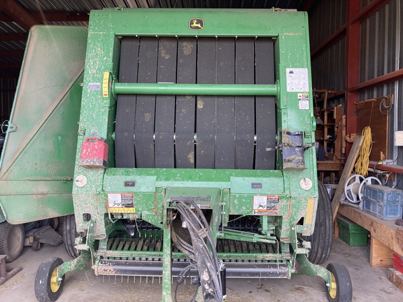 2017 John Deere 569 Baler/Round