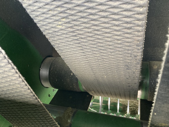 2017 John Deere 569 Baler/Round