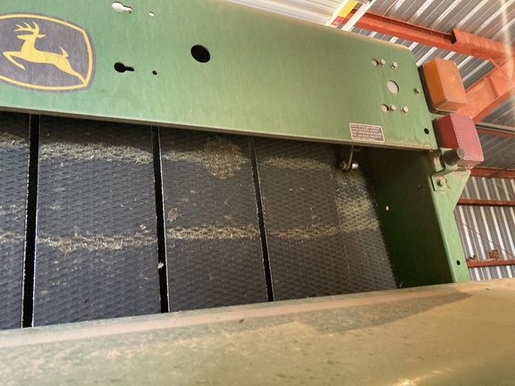 2017 John Deere 569 Baler/Round