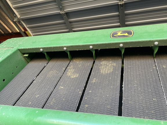 2017 John Deere 569 Baler/Round