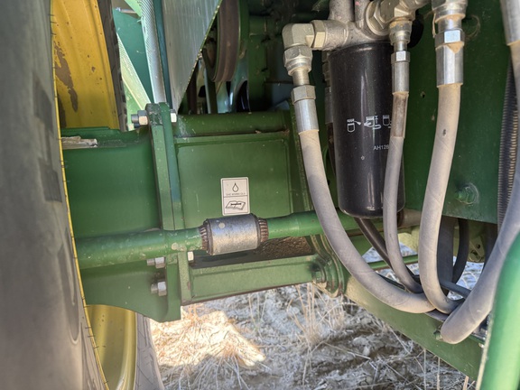 2017 John Deere S680 Combine