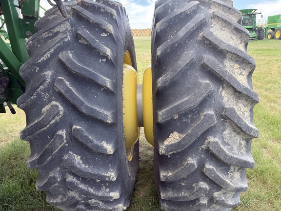 2014 John Deere 1835 Air Seeder