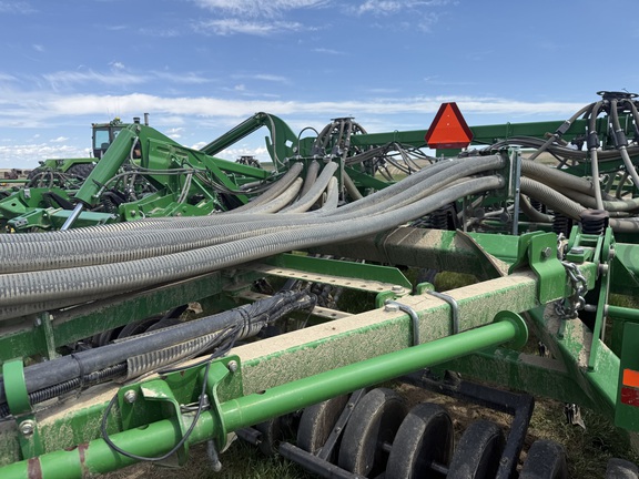 2014 John Deere 1835 Air Seeder