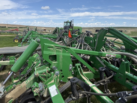 2014 John Deere 1835 Air Seeder