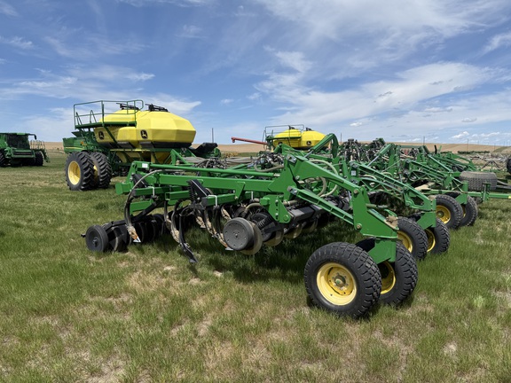 2014 John Deere 1835 Air Seeder
