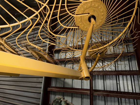 2018 Vermeer VR1224 Rake