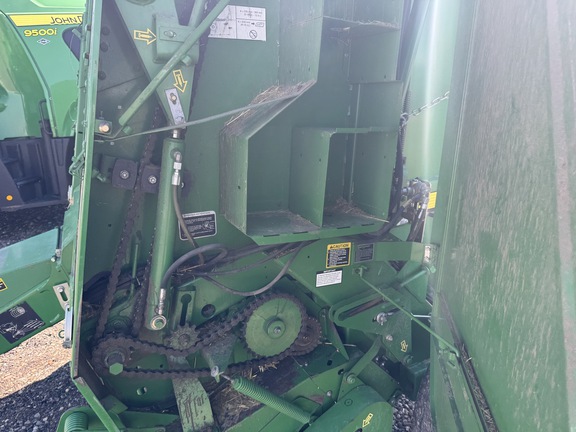 2014 John Deere 569 Baler/Round