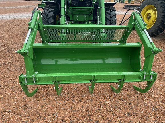 2024 John Deere 640R Loader