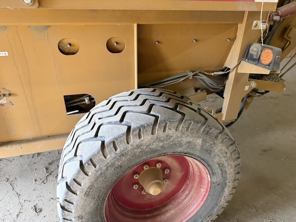 2021 Haybuster H1135 Bale Processor