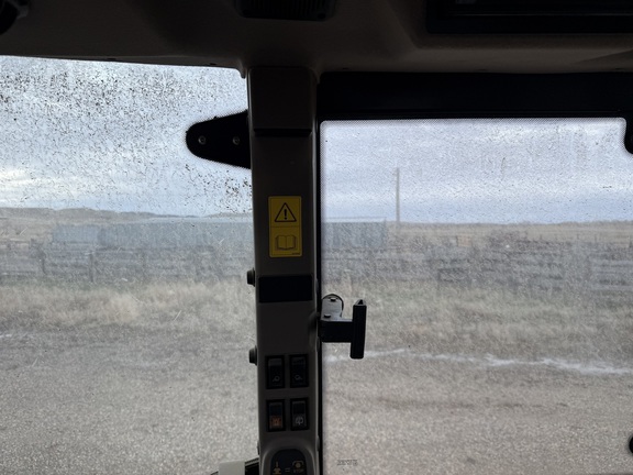 2010 Case IH Farmall 105U Tractor