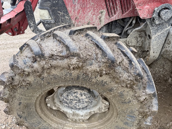 2010 Case IH Farmall 105U Tractor