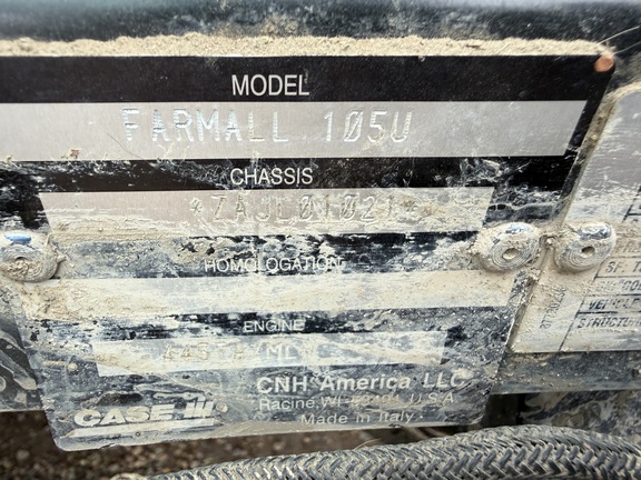 2010 Case IH Farmall 105U Tractor