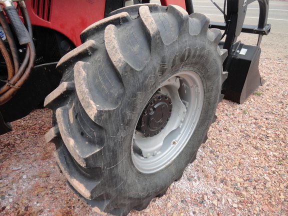 2010 Case IH Farmall 105U Tractor