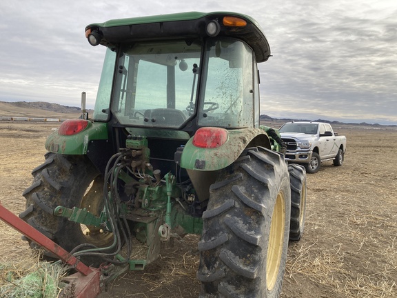 2013 John Deere 5083E Tractor