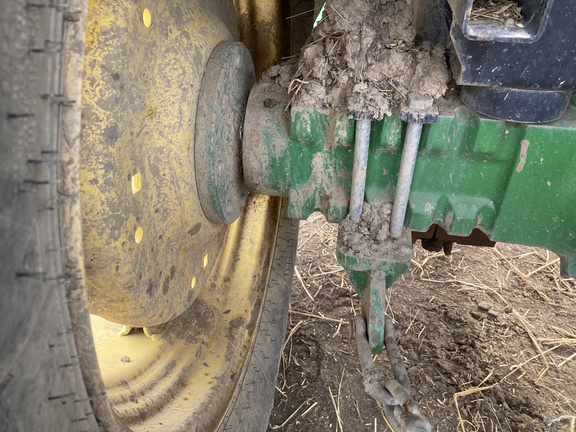 2013 John Deere 5083E Tractor