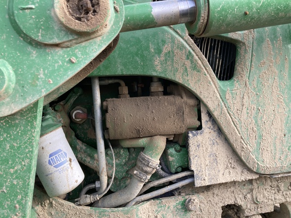 2013 John Deere 5083E Tractor