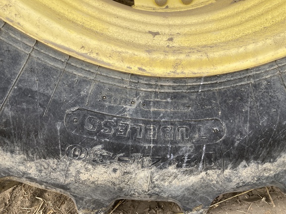 2013 John Deere 5083E Tractor