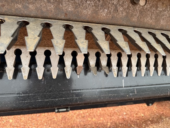 2008 Shelbourne CVS32 Header Combine