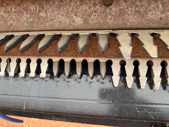 2008 Shelbourne CVS32 Header Combine