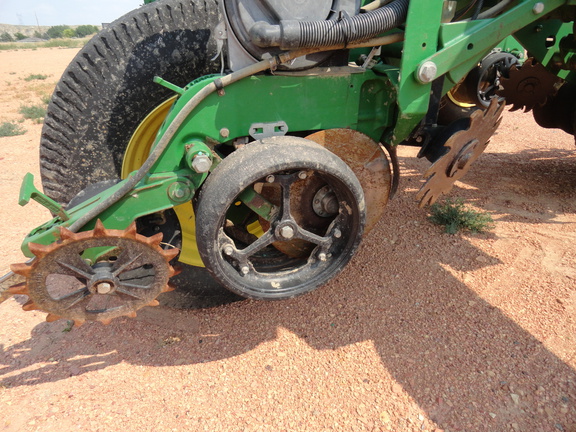 2012 John Deere 1770NT CCS Planter