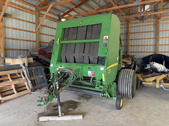 2014 John Deere 569 Baler/Round