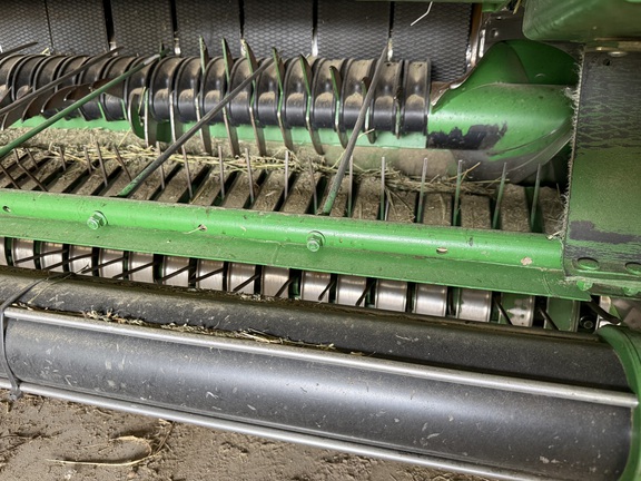 2014 John Deere 569 Baler/Round